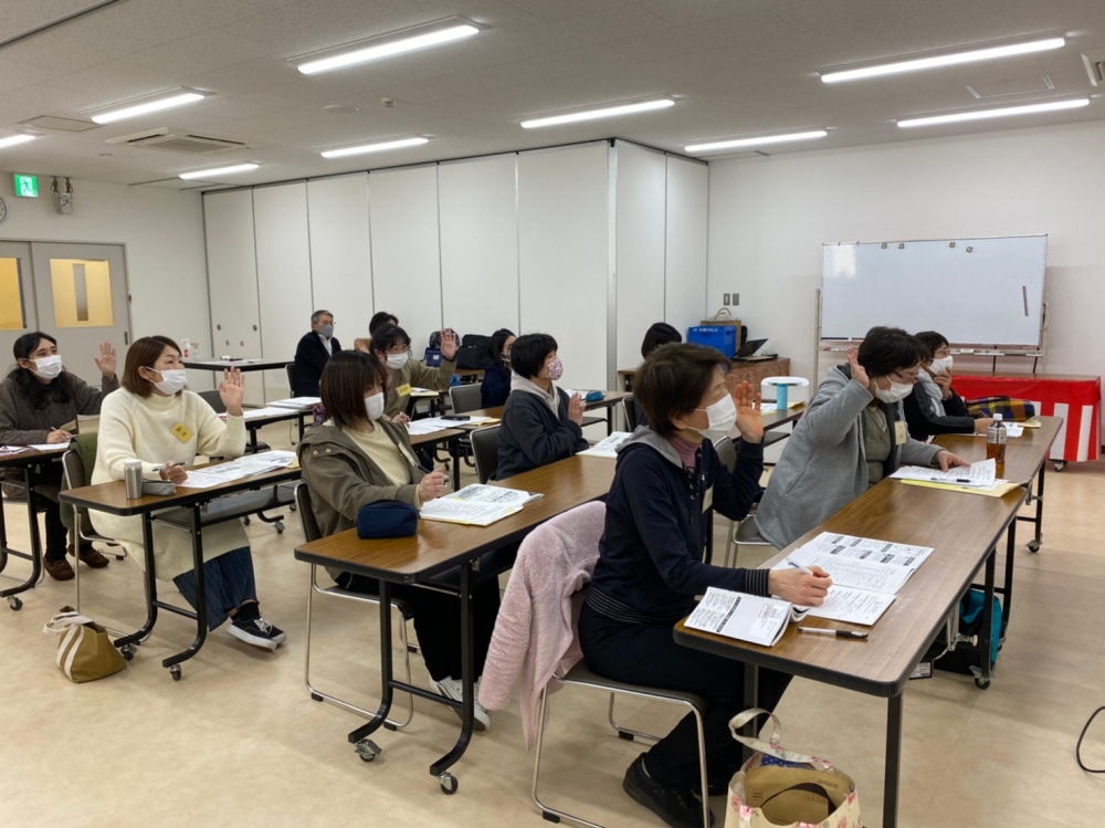 あなたはどっち?家でもお店でも　コープ商品セミナー　～こめたまご編～
【美作エリアコープ商品お知らせ委員会】