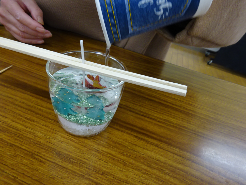 知っとくCafé～クリスマスキャンドルを作ろう～
【井笠エリアあつまれなかまPJ】