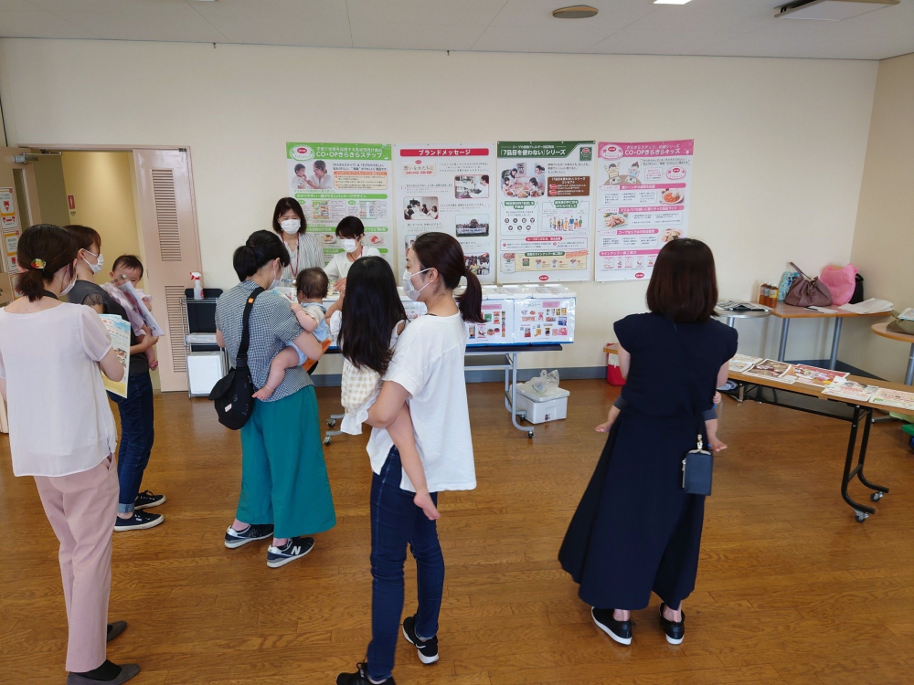 予約制子育て広場～みんなで学びながら楽しいひとときを～
【岡山西エリアのびのび委員会】