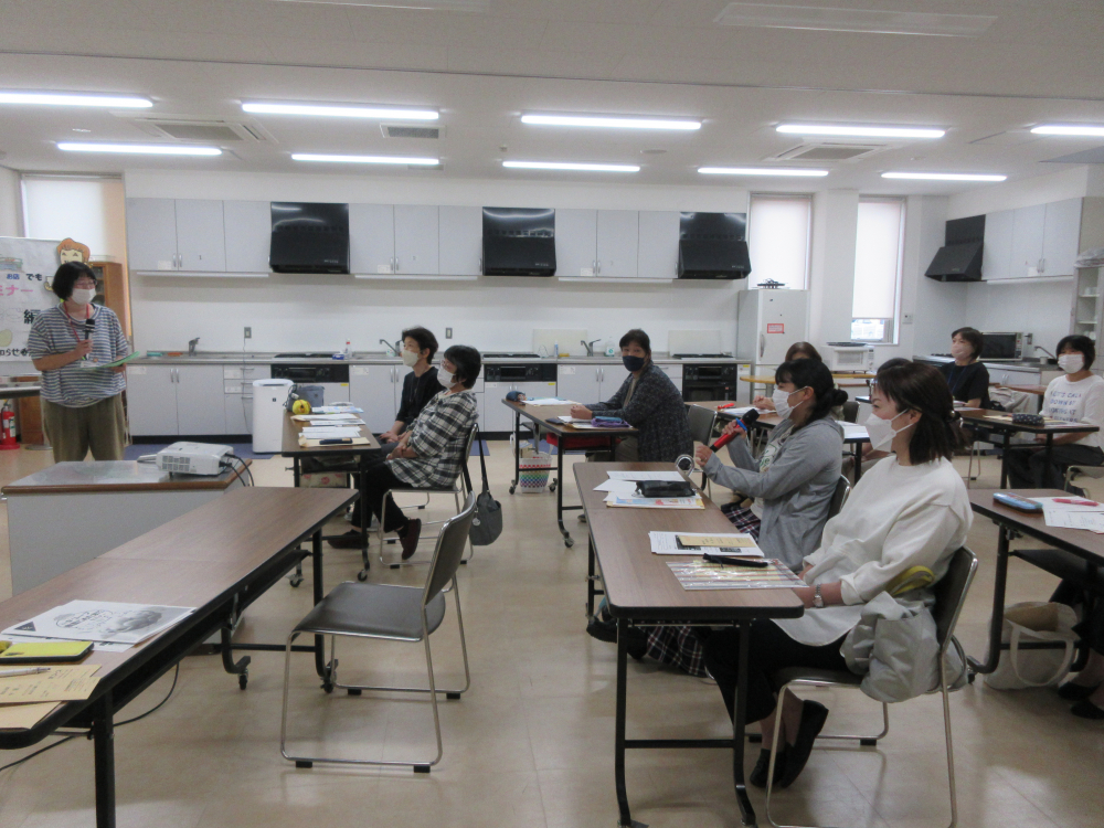 あなたはどっち?家でもお店でもコープ商品セミナー　～こめたまご編～
【美作エリアコープ商品お知らせ委員会】