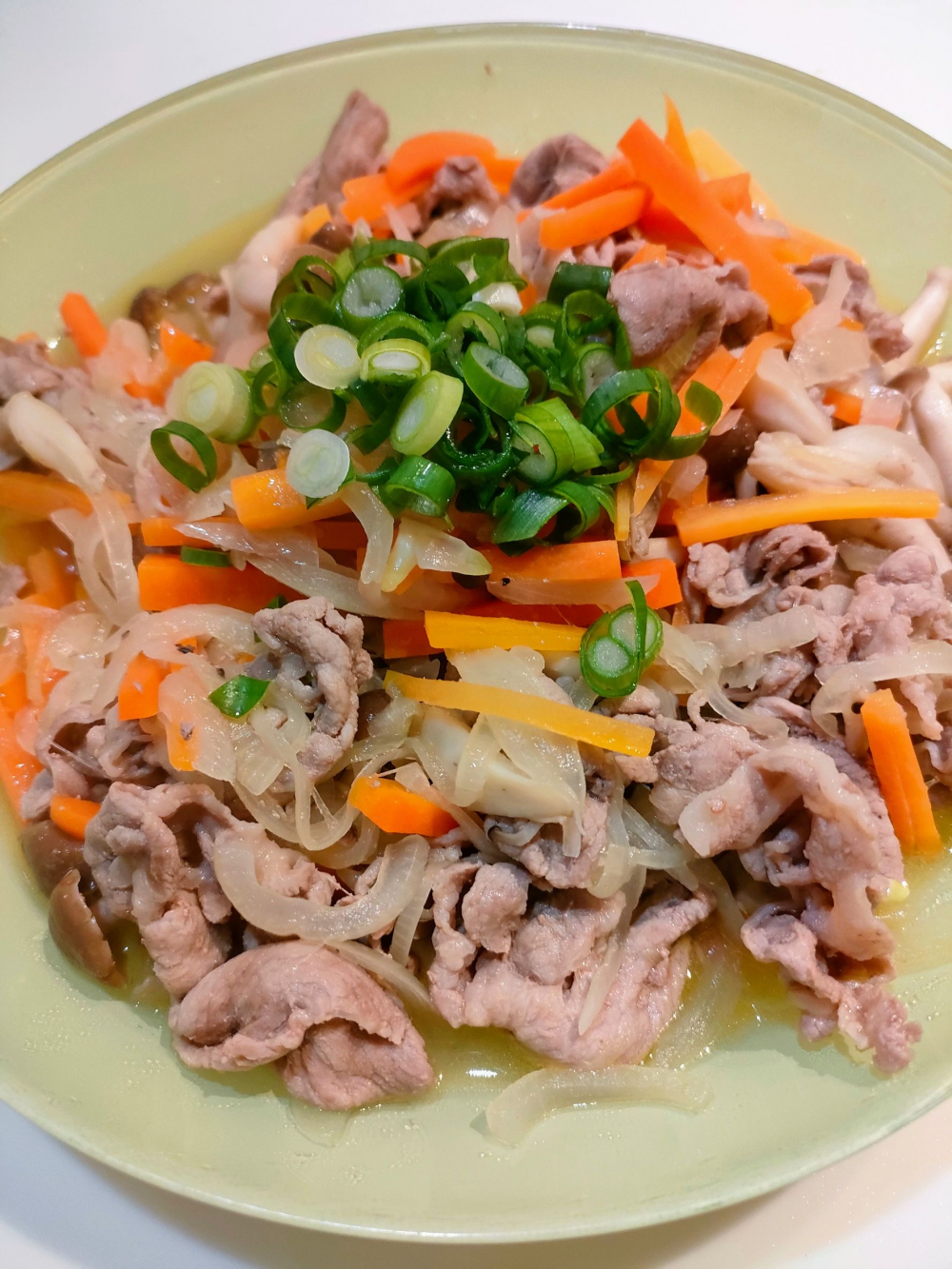 コープおかやま豚セミナー～塩豚きのこ丼～
【美作エリア一宮コープ委員会】
