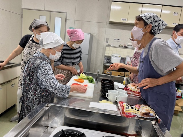 肉まん・水ギョーザの商品をアレンジして食べよう!!
【備北エリア新見南コープ委員会】