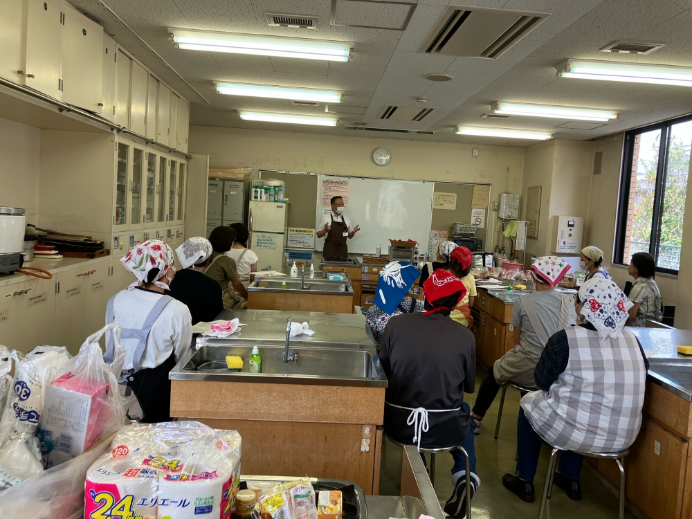 (株)タカキベーカリー商品セミナー　パンのおいしい食べ方提案
【岡山西エリア三門コープ委員会】