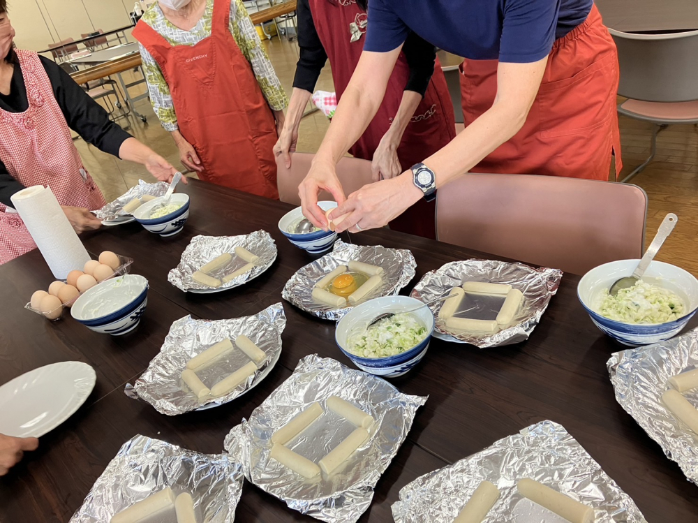 米粉を使ってお好み焼きとブッセを作ってみませんか
【岡山西エリア大元コープ委員会】