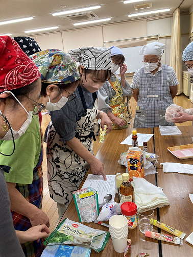 『安心安全のコープ岡山鶏を食べてみよう～』
【井笠エリア里庄コープ委員会】