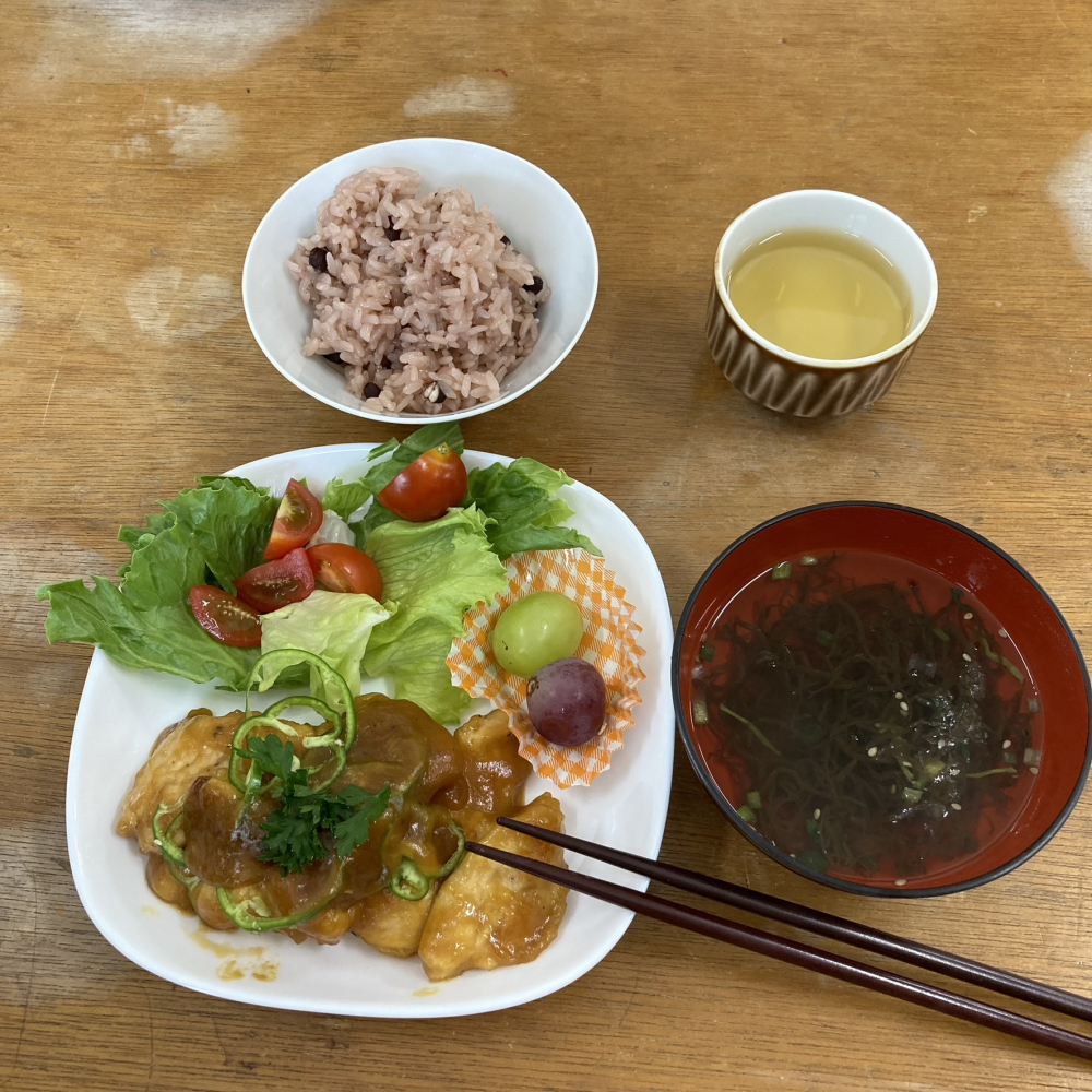 アメリカ風中華料理オレンジチキンを味わおう　
【美作エリア作東コープ委員会】