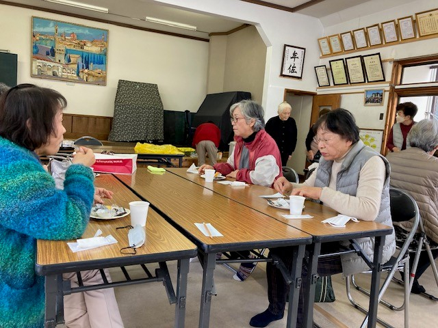 クリスマスリースを作ります!
【岡山西エリア牧石コープ委員会】