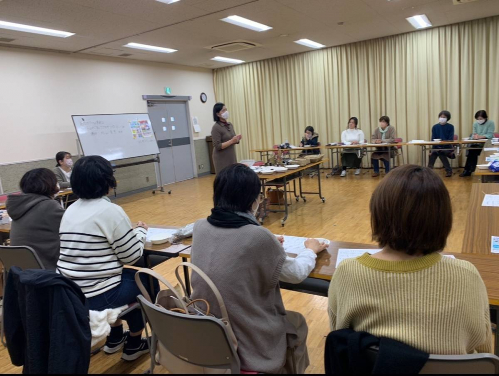 貴方だけの素敵なトンボ玉アクセサリーを作りましょう!
【倉敷エリア大高東コープ委員会】