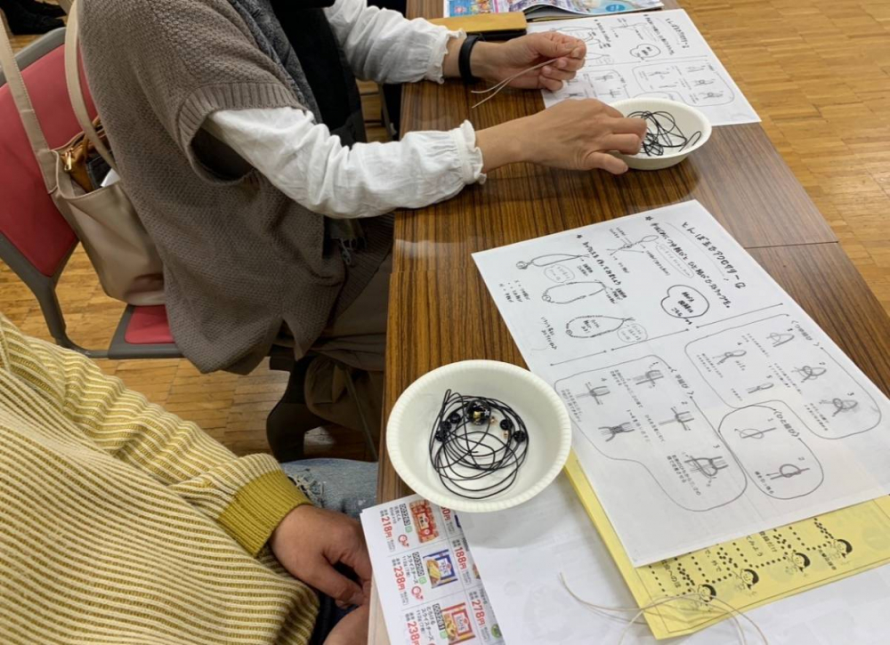 貴方だけの素敵なトンボ玉アクセサリーを作りましょう!
【倉敷エリア大高東コープ委員会】