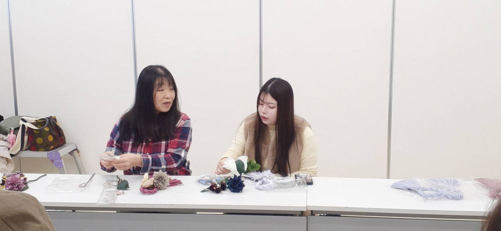 お正月お飾り作りと年末おすすめ商品の試食
【岡山東エリア瀬戸南コープ委員会】