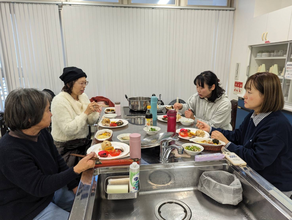 Xmas&迎春　おすすめ商品試食会
【倉敷エリア上成コープ委員会】