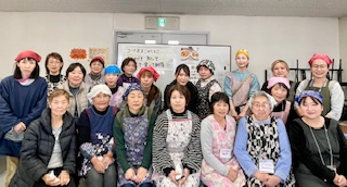 コープ産直こめたまご　こだわりを知って・調理して・食べて納得
【岡山東エリアCコレ商品学習実行委員会】