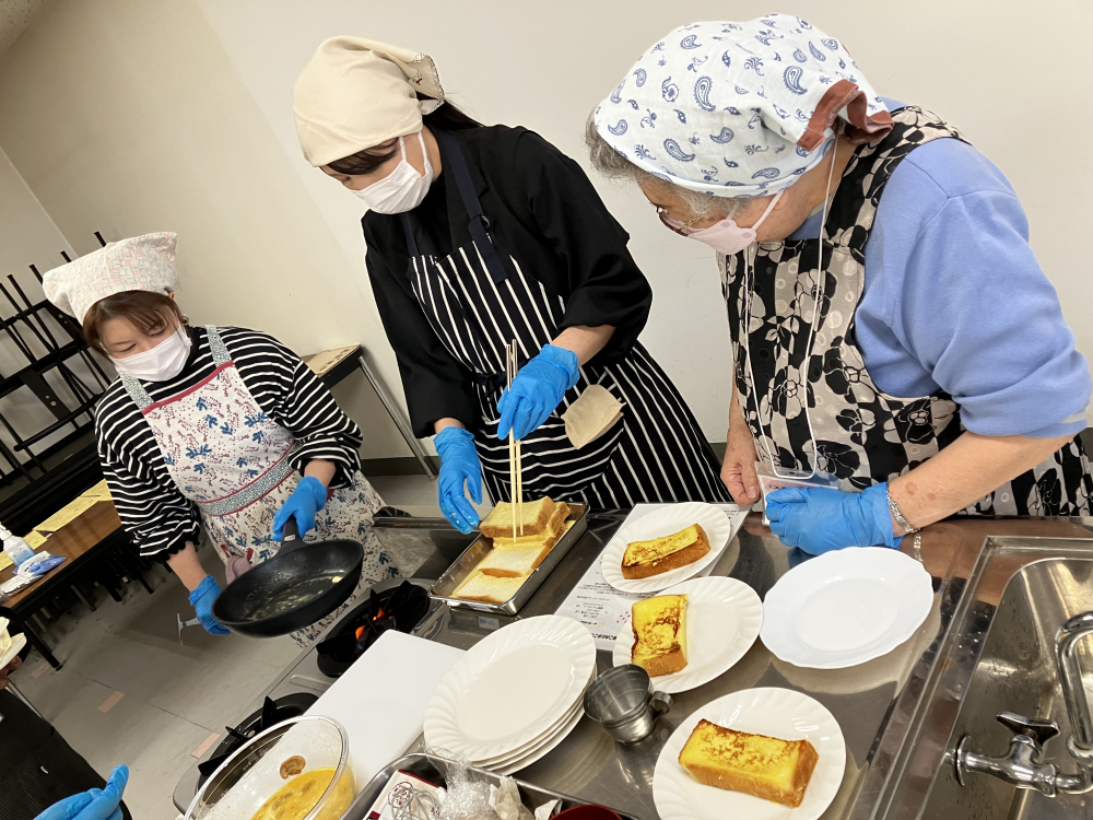 コープ産直こめたまご　こだわりを知って・調理して・食べて納得
【岡山東エリアCコレ商品学習実行委員会】
