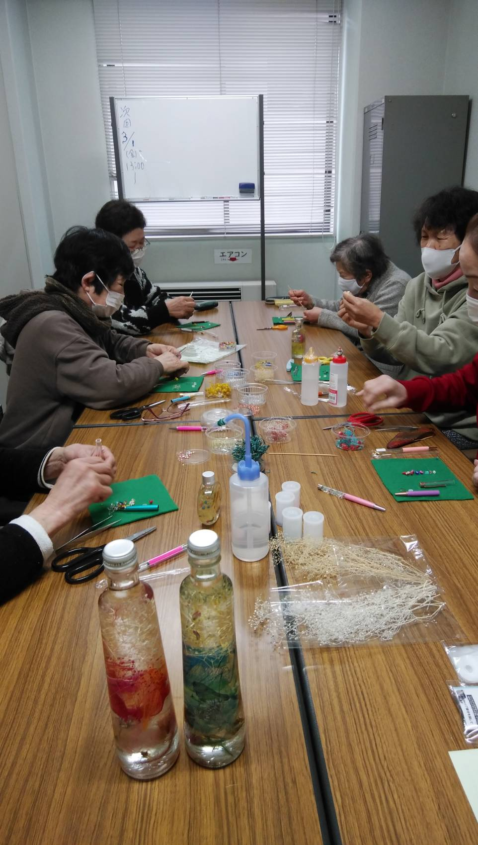 かわいいハーバリウムペンを作りませんか
【美作エリア英田コープ委員会】