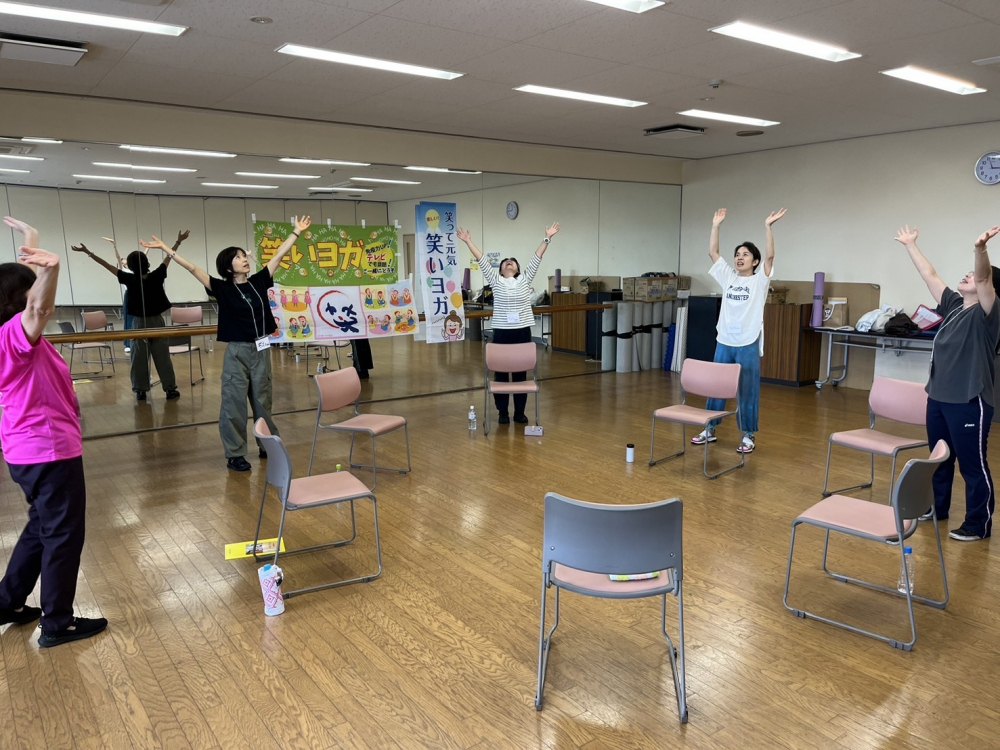 笑いヨガ
【岡山西エリア大元コープ委員会】