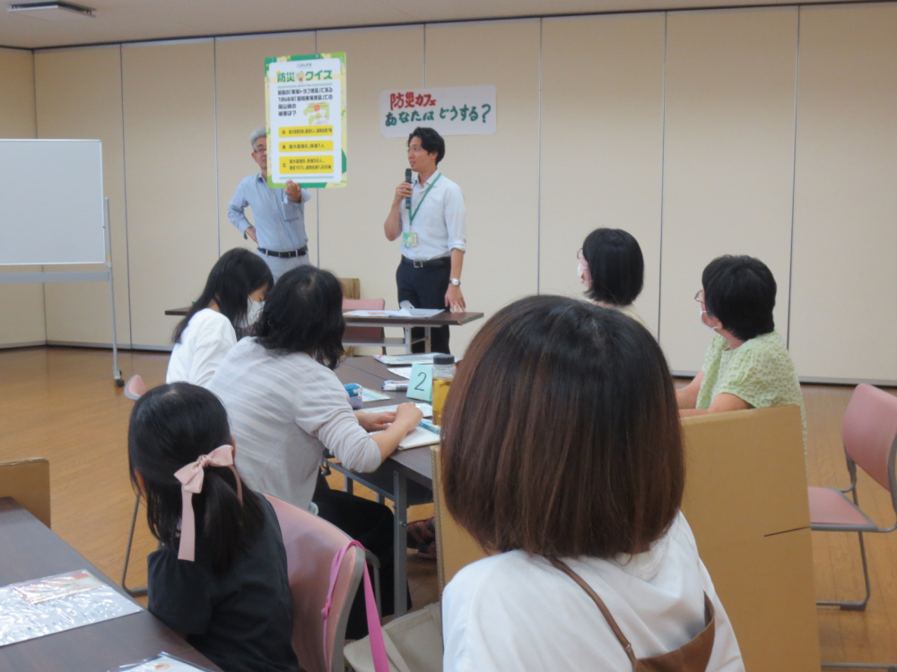 防災カフェ　あなたはどうする?　～防災士から学ぶ「防災減災のこと」～
【岡山西エリア環境・防災委員会】