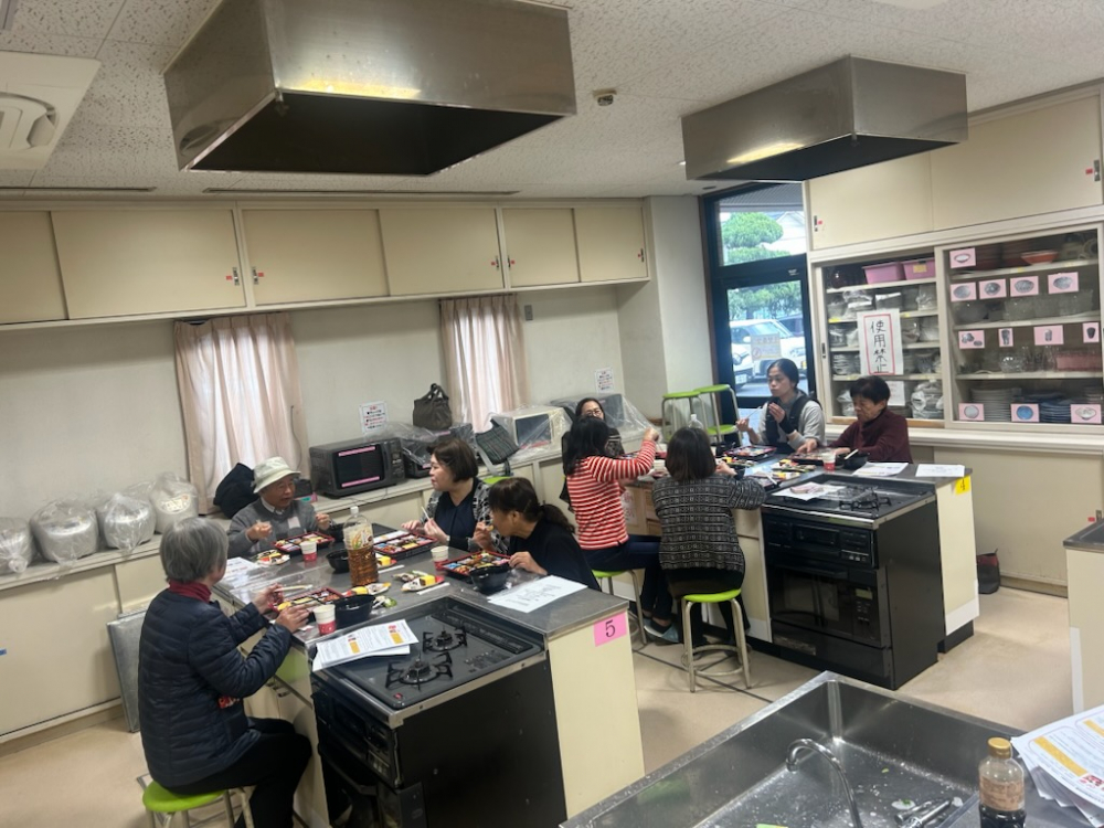 迎春♫ C-コレ年末おすすめ商品試食会
【倉敷エリア茶屋町コープ委員会】