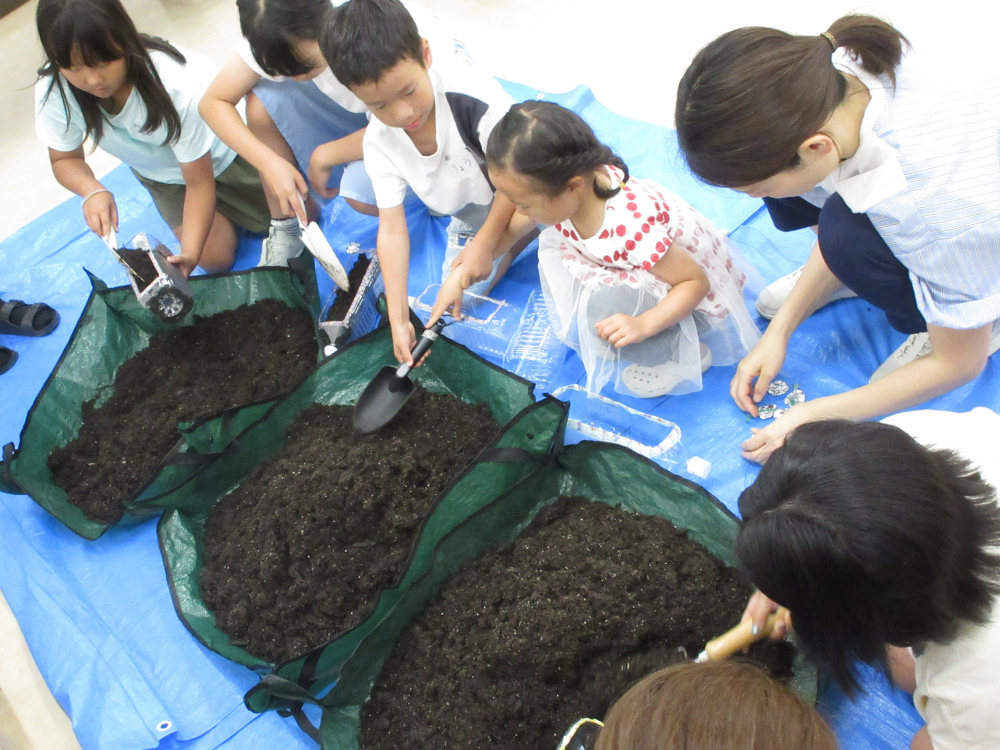 nico cafe　~土から学ぶ野菜づくり~
【美作エリアスマイルPJ】