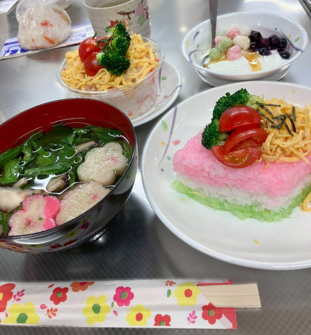 作ってみよう❣ひなまつり寿司❣
【美作エリア作東コープ委員会】