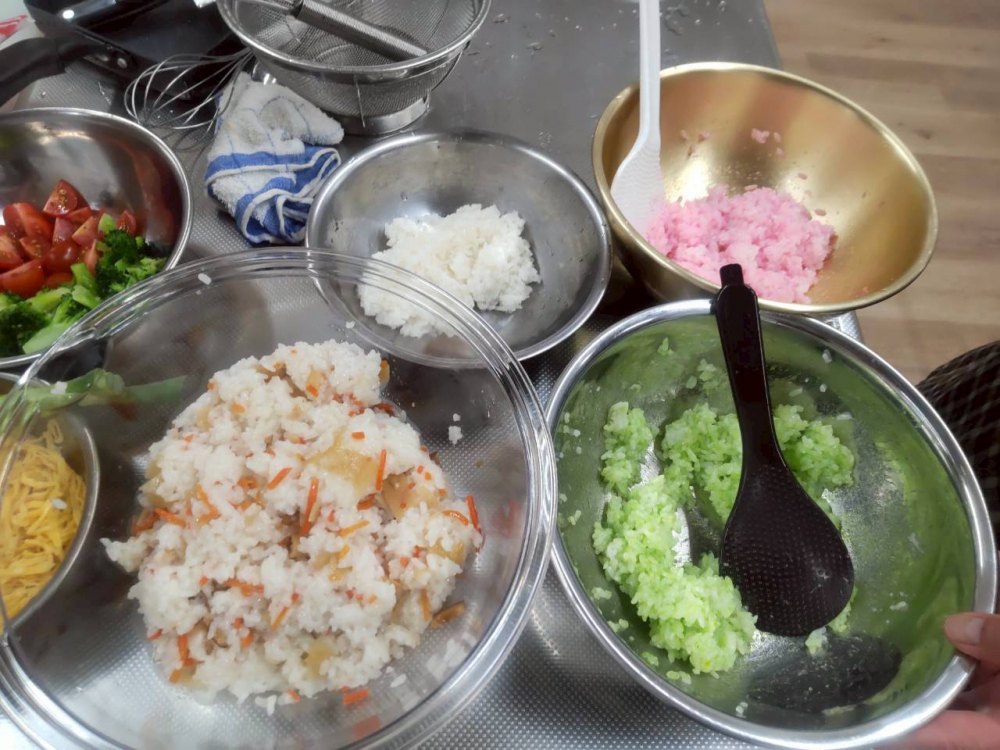 作ってみよう❣ひなまつり寿司❣
【美作エリア作東コープ委員会】