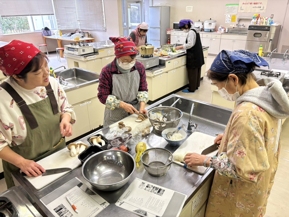 イタリアの家庭料理を作りましょう
【備北エリア山手コープ委員会】