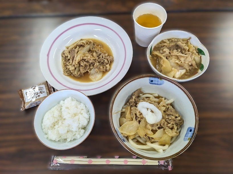 ☆いつもの吉野家の牛丼♡　今夜は主役級!!
【岡山西エリア建部南コープ委員会】