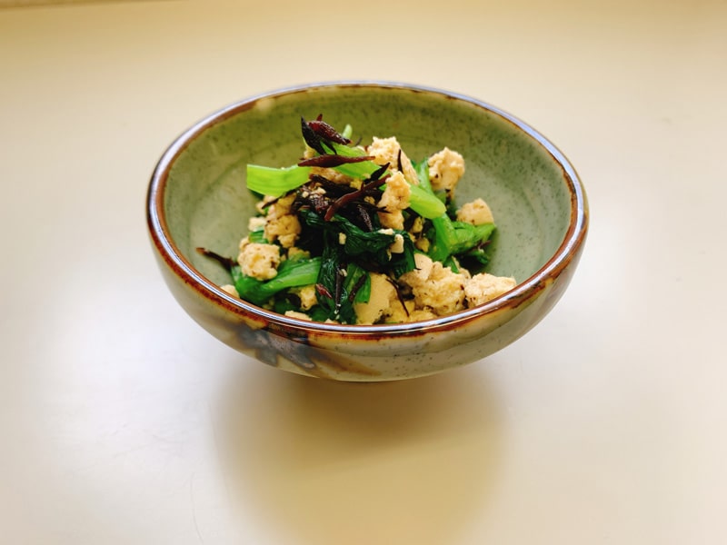 高野豆腐と小松菜の白和え