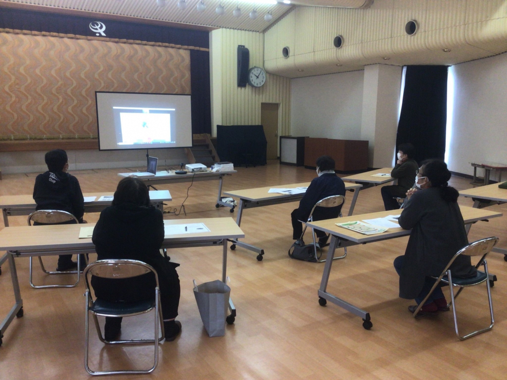 コープお好みソース
【備北エリア加茂川コープ委員会】