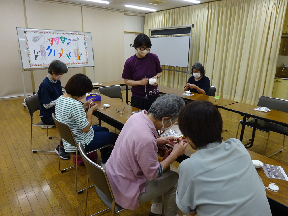 夏だけど…あったら便利　アクリルたわしを編もう
【井笠エリアあつまれなかま】