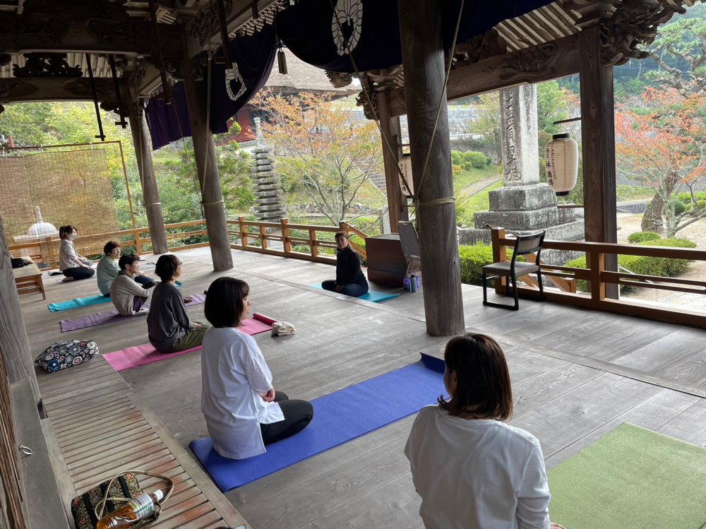 ヨガで身体を整えよう
【岡山西エリア野谷コープ委員会】